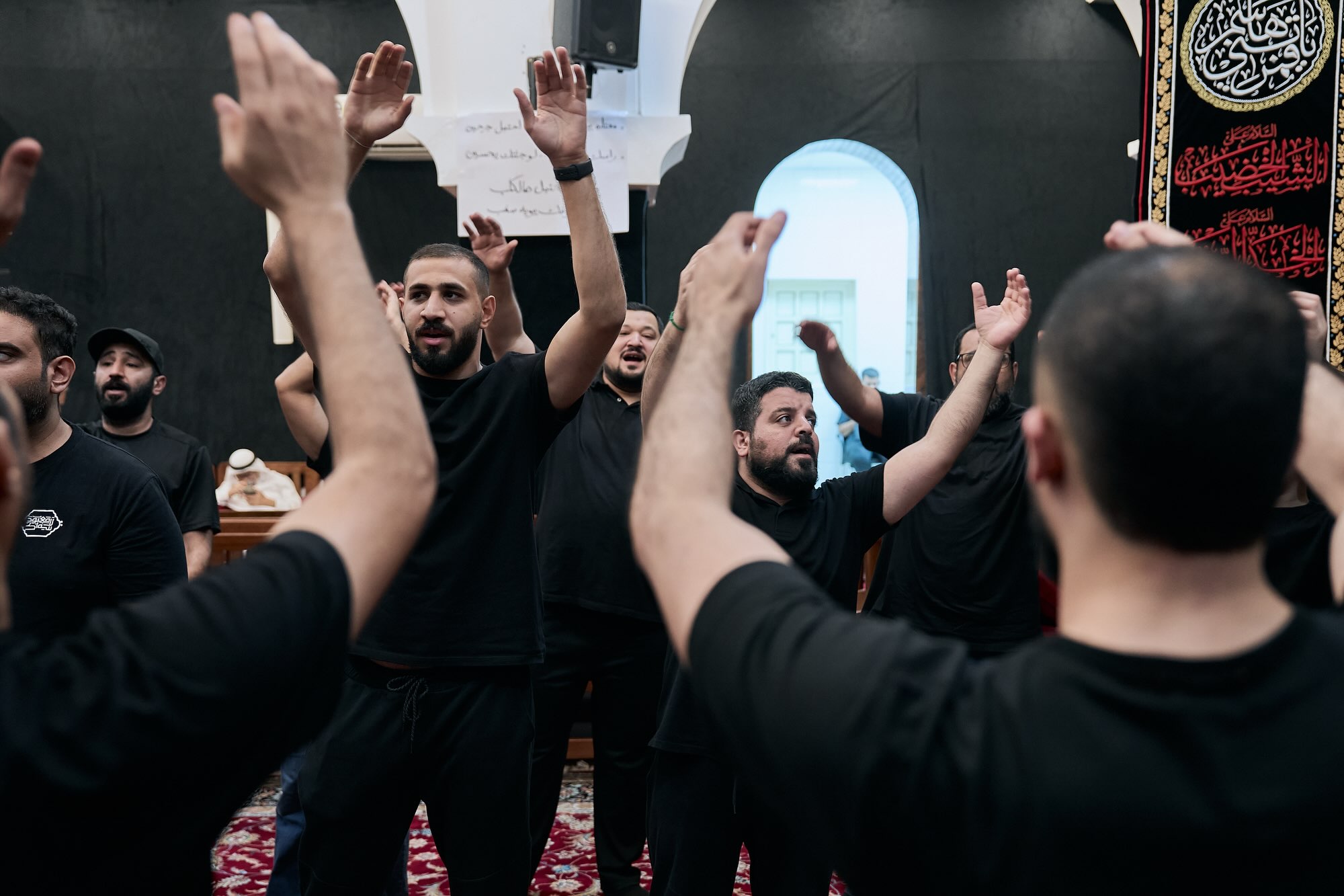 ⁨	شهادة السيدة رقية (ع) 	⁨	⁨	⁨	⁨	.  اللّهُمَّ صَلِّ عَلى مُحَمَّدٍ وَآلِ مُحَمَّدٍ وَصَلِّ عَلى الحُسَينِ المَظلُومِ الشَّهِيدِ قَتِيلِ العَبَراتِ وَأَسِيرِ الكُرُباتِ صَلاةً نامِيَةً زاكِيَةً مُبارَكَةً يَصعَدُ أَوَّلُها وَلا يَنفَد آخِرُها أَفضَلَ ما صَ