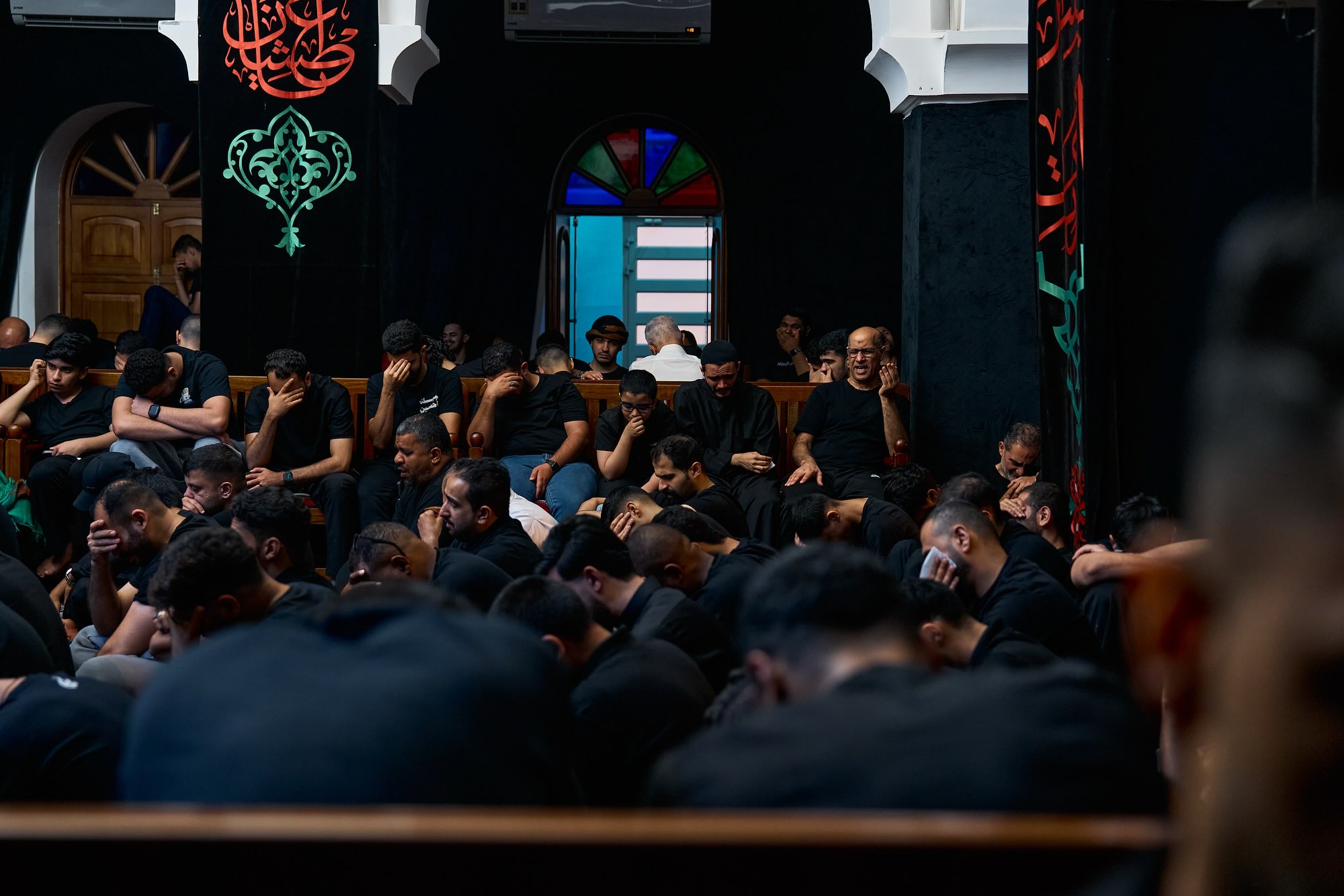 شهادة السجاد (ع) ⁨ 	⁨	⁨	⁨	⁨	.  اللّهُمَّ صَلِّ عَلى مُحَمَّدٍ وَآلِ مُحَمَّدٍ وَصَلِّ عَلى الحُسَينِ المَظلُومِ الشَّهِيدِ قَتِيلِ العَبَراتِ وَأَسِيرِ الكُرُباتِ صَلاةً نامِيَةً زاكِيَةً مُبارَكَةً يَصعَدُ أَوَّلُها وَلا يَنفَد آخِرُها أَفضَلَ ما صَلَّيت